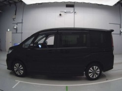 Honda Stepwgn 1.5 Spada Honda Sensing 7 seater 4WD 2017