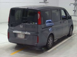 Honda Stepwgn 1.5 G 8 Seater 2016