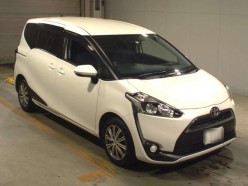 Toyota Sienta 1.5 X 2016