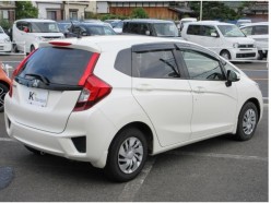 Honda Fit 1.3 13G L Package 2013