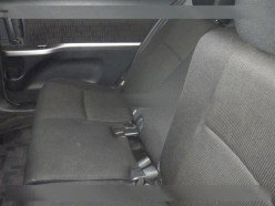 Toyota Isis 1.8 Platana 2012