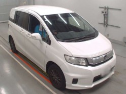 Honda Freed Spike 1.5 G Just Selection 4WD 2015
