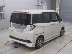 Toyota Tank 1.0 Custom G-T 2020