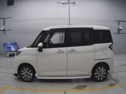 Toyota Tank 1.0 Custom G-T 2020