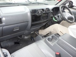 Nissan Vanette 1.8 DX (4 door) 4WD 2014