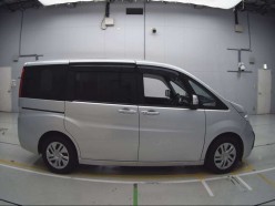 Honda Stepwgn 1.5 G Honda Sensing 7 seater 2021