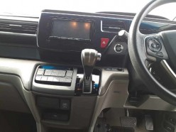 Honda Stepwgn 1.5 G Honda Sensing 7 seater 2021