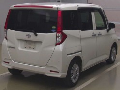 Toyota Roomy 1.0 X S 2020