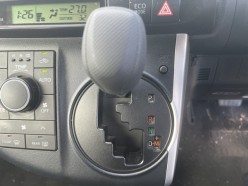 Toyota Wish 1.8 X 2010