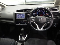 Honda Fit 1.3 13G L Honda Sensing 2017