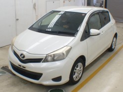 Toyota Vitz 1.0 F Smile Edition 2012