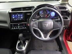 Honda Fit 1.3 13G F Package 4WD 2019