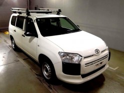 Toyota Probox 1.5 DX Comfort 4WD 2020