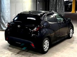 Toyota Yaris 1.0 X 2021