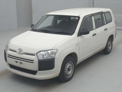 Toyota Probox 1.5 DX Comfort 4WD 2020