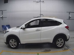Honda Vezel 1.5 X Honda Sensing 2016