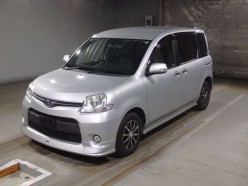 Toyota Sienta 1.5 Dice Limited 2013