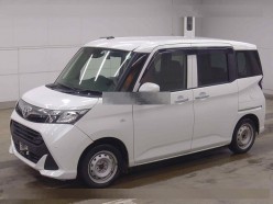 Toyota Tank 1.0 X S 4WD 2019