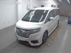 Honda Stepwgn 1.5 Spada Honda Sensing 7 seater 2019