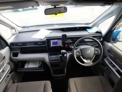 Honda Stepwgn 1.5 G 2016