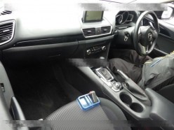 Mazda Axela 1.5 15S 2014