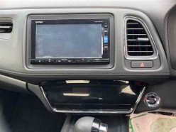 Honda Vezel 1.5 X Honda Sensing 4WD 2018