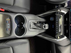 Toyota Venza 2.5 Hybrid CVT 4WD Premium 2022