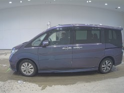 Honda Stepwgn 1.5 Spada Honda Sensing 7 seater 2015