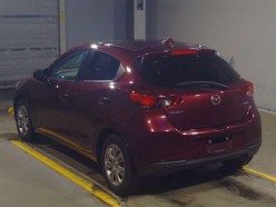 Mazda Mazda2 1.5 15S Smart Edition 2021