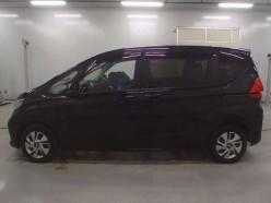 Honda Freed 1.5 G Honda Sensing 6 Seater 2021