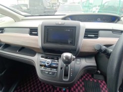 Honda Freed 1.5 G Honda Sensing 6 Seater 2021