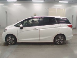 Honda Shuttle 1.5 G 2016