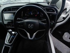 Honda Shuttle 1.5 G 2016