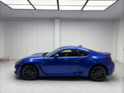 Subaru BRZ 2.4L MT 2022