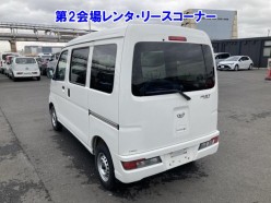 Daihatsu Hijet 660 Deluxe SAIII High Roof 4WD 2021
