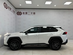 Toyota RAV4 2.0 CVT Premium 4WD 2022