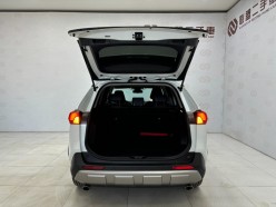 Toyota RAV4 2.0 CVT Premium 4WD 2022