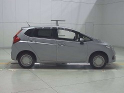 Honda Fit 1.3 13G F 4WD 2019