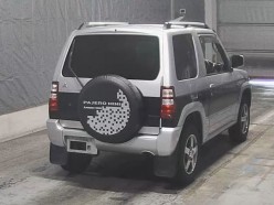Mitsubishi Pajero Mini 660 exceed 4WD 2010