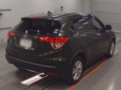 Honda Vezel 1.5 X Honda Sensing 2016
