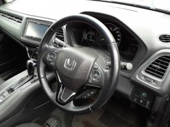 Honda Vezel 1.5 X Honda Sensing 2016