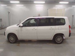 Toyota Probox 1.5 F 2022