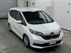 Honda Freed+ 1.5 G Honda Sensing 2022