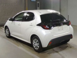 Toyota Yaris 1.0 X 2021