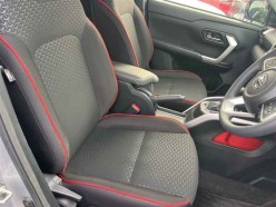 Daihatsu Rocky 1.0 G 4WD 2021