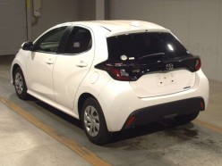 Toyota Yaris 1.0 X 2021