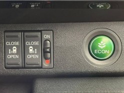Honda Stepwgn 1.5 Spada Honda Sensing 8 Seater 2018