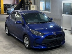 Toyota Yaris 1.0 X 2021
