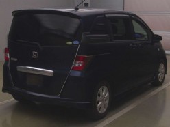 Honda Freed Spike 1.5 G aero 2010