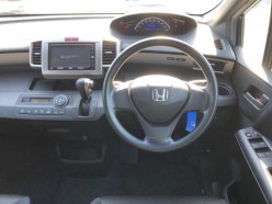 Honda Freed Spike 1.5 G aero 2010